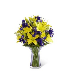 The FTD Touch of Spring Bouquet from Parkway Florist in Pittsburgh PA